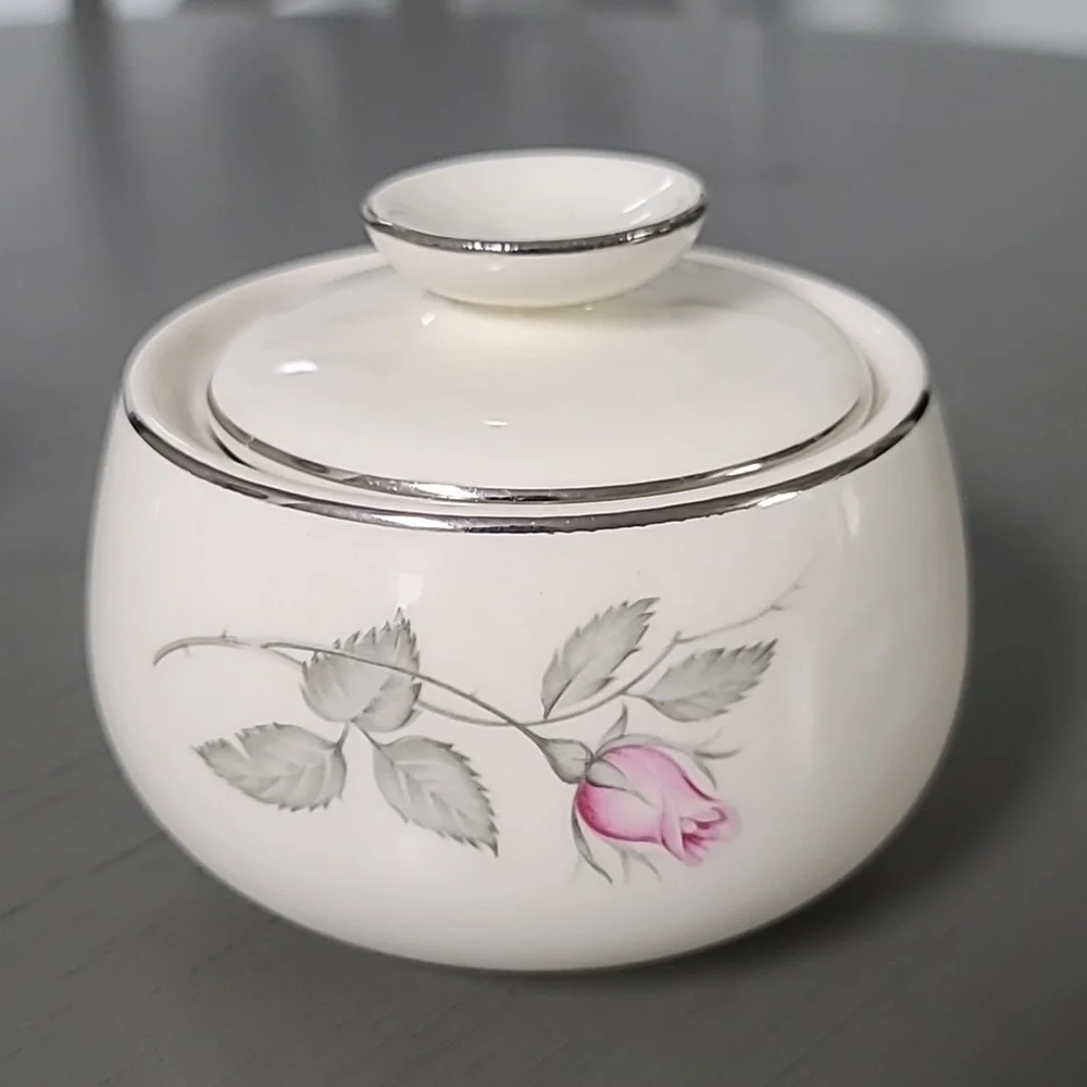 Zylstra Made In USA Floral Cream and Sugar Set